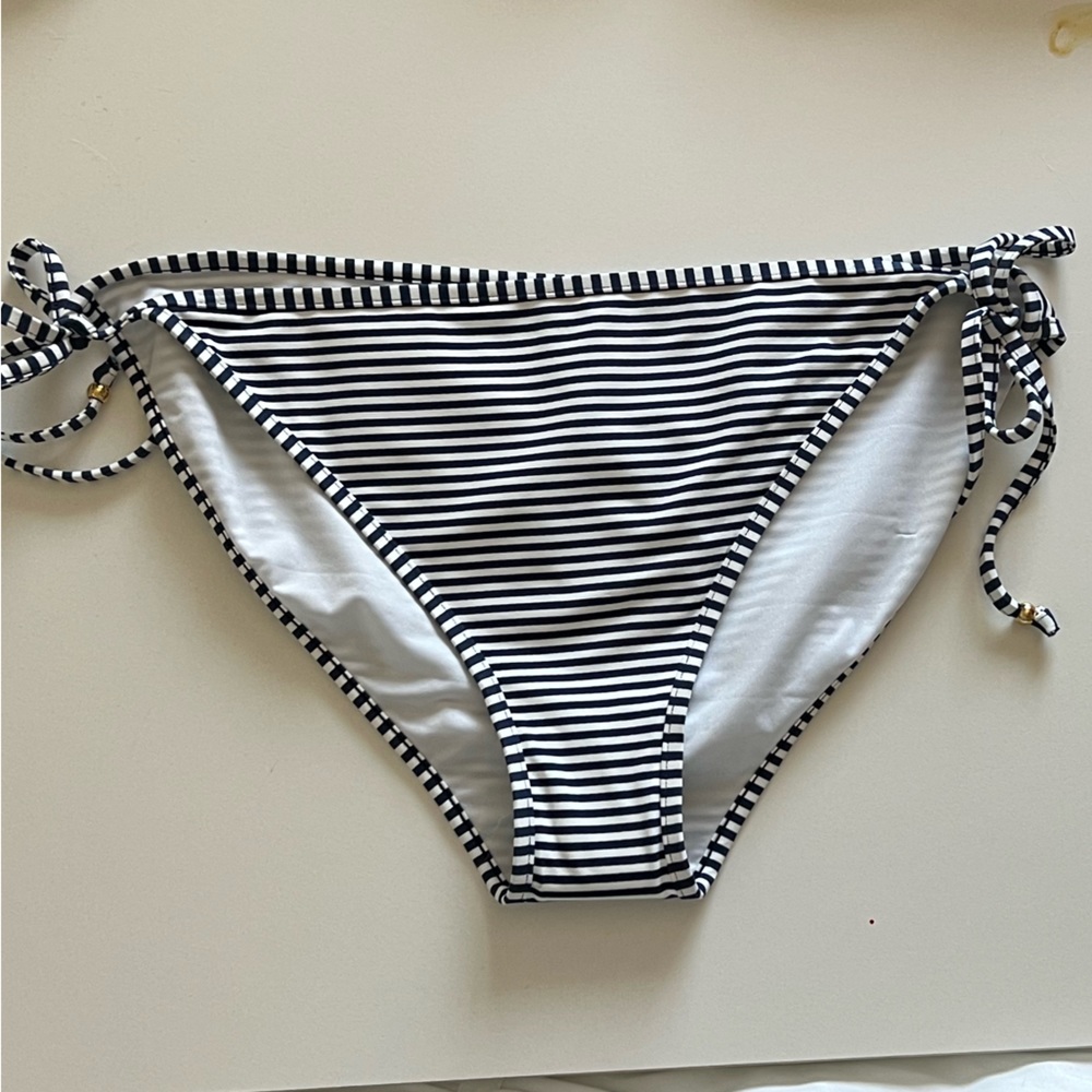 {Vineyard Vines} Brand New Striped String Bikini Bottoms